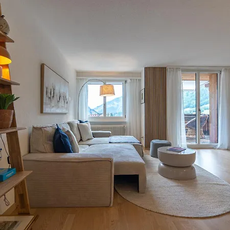 Appartamento Schoene Dachwohnung Im Zentrum Von