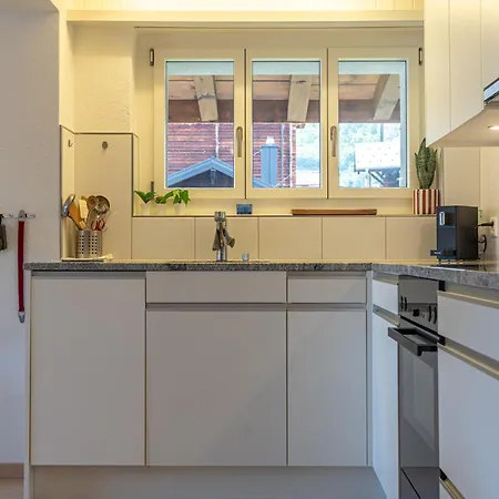 Schoene Dachwohnung Im Zentrum Von Appartamento Leukerbad